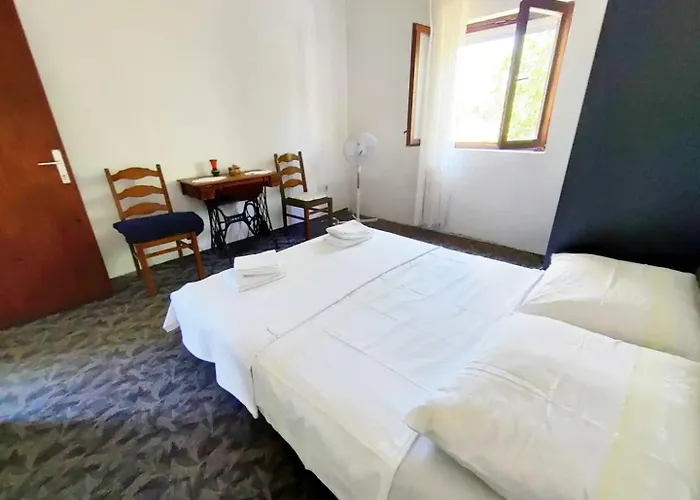 Apartament Travica *